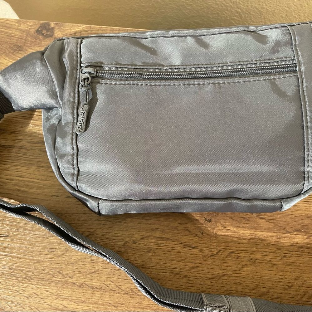 Sold  - Picture 5 of 6